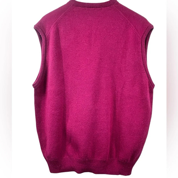Cooper & Roe burgundy lambswool vest, XL, Eclectic Grandpa, knit wool Comfy - Picture 8 of 9